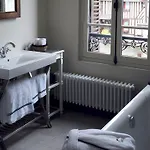 Maison Mouche 4*