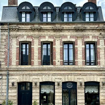 Maison Mouche 招待所